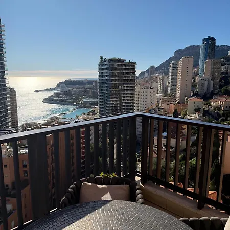 Prestigious With Pool Apartament Monte Carlo